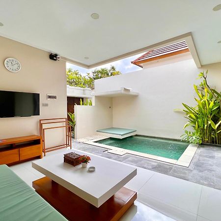 D'Avera Villa Canggu Buitenkant foto