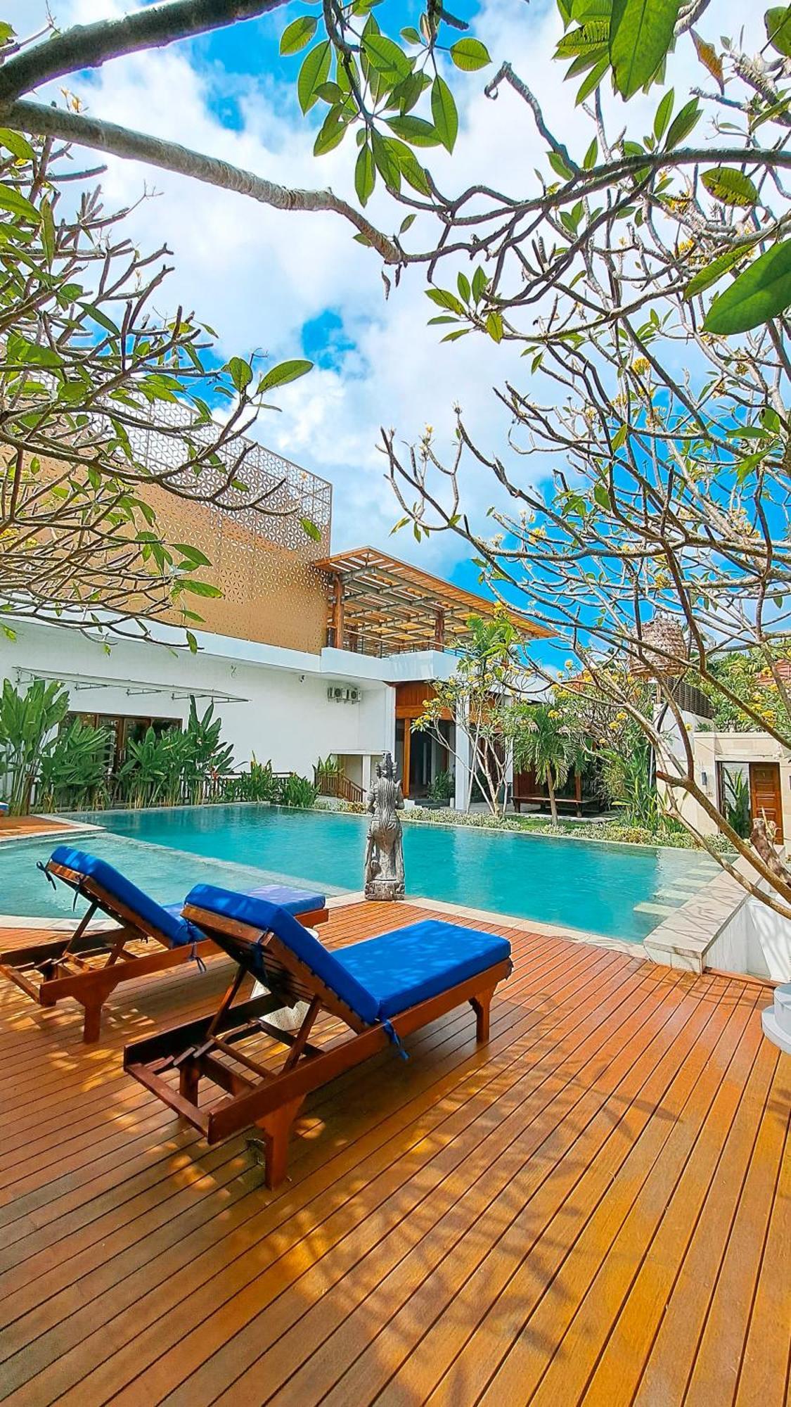 D'Avera Villa Canggu Buitenkant foto