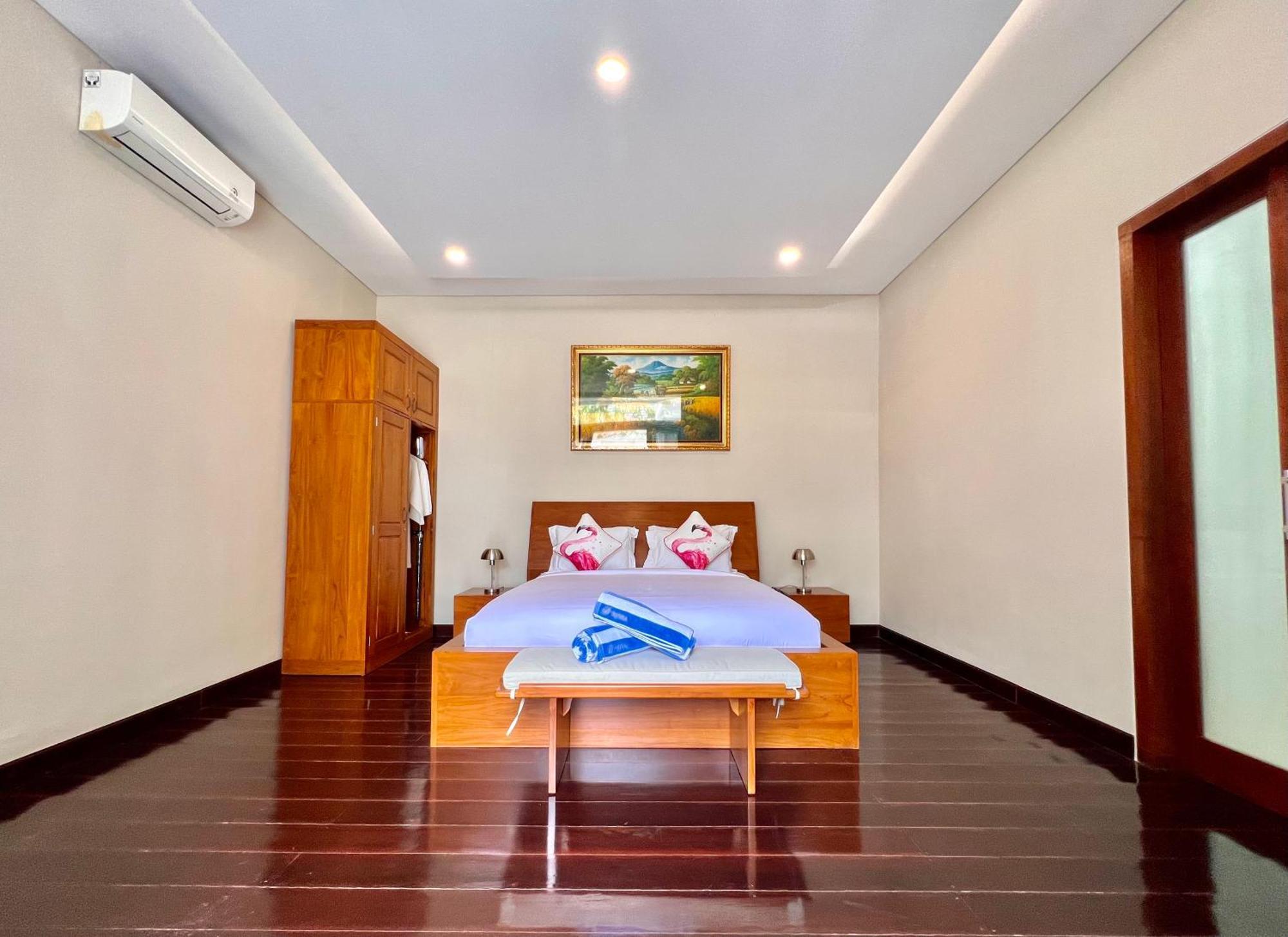 D'Avera Villa Canggu Buitenkant foto