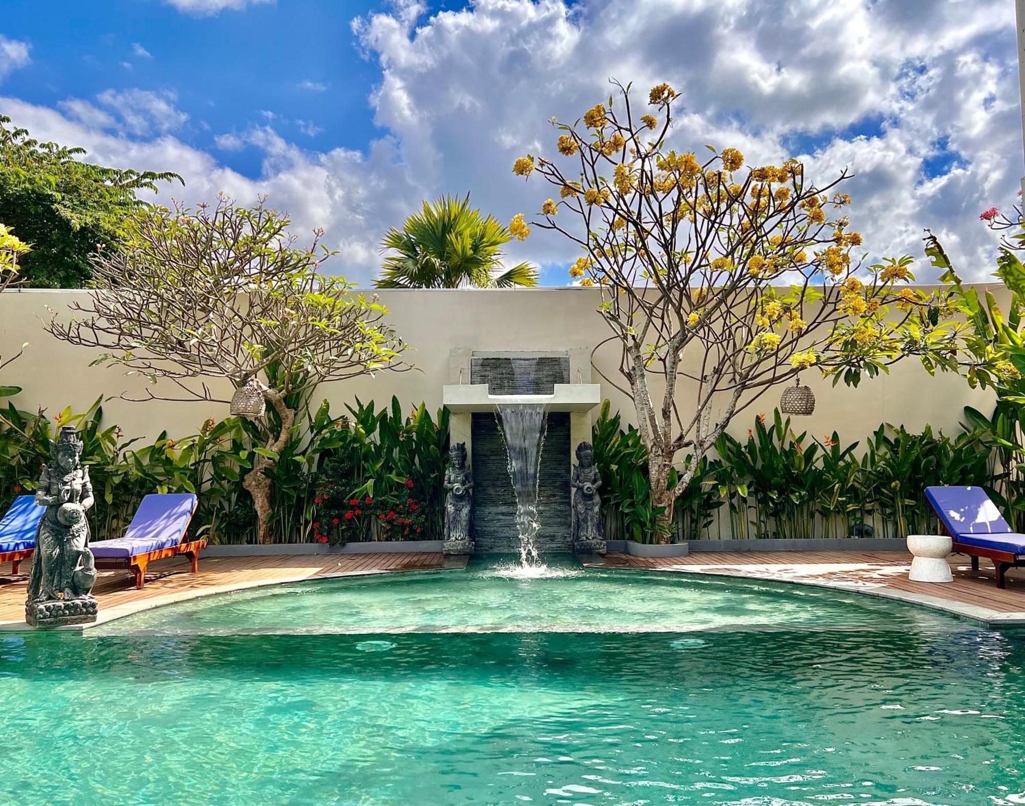 D'Avera Villa Canggu Buitenkant foto